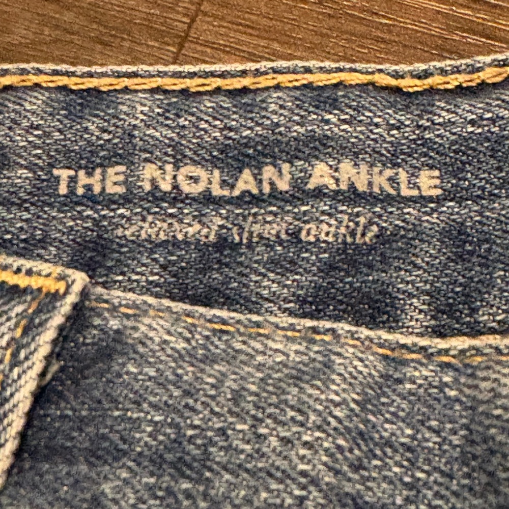 AG Nolan Mid-Rise Ankle Jeans - Picture 5 of 5